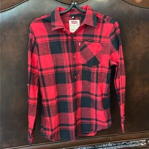 Levi’s plaid little girls shirt size 14/16 red/black, long sleeve, w/pocketst